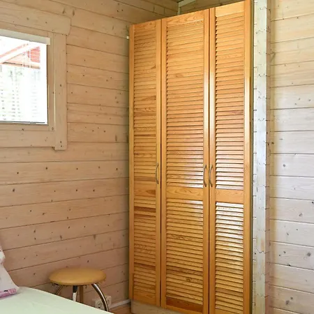 Giruliu Poilsiavietes Namelis - Xvi